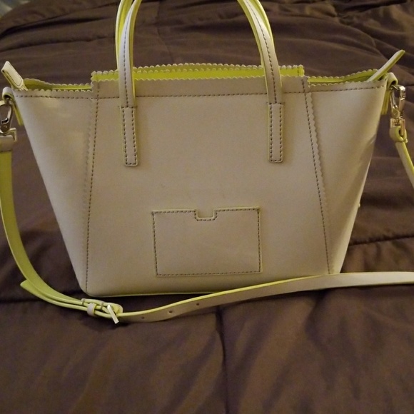 Kate Spade bag🛍 - Picture 2 of 4